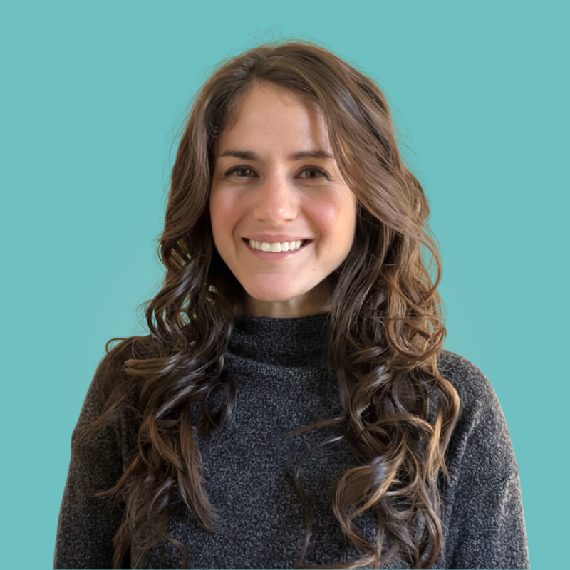 Juliann Loomis Headshot